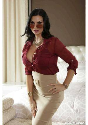 Original 1807 px/ 2557 px