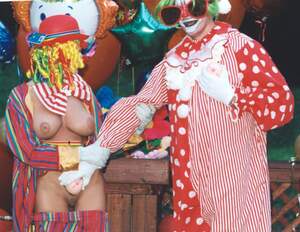 Original 1000 px/ 774 px