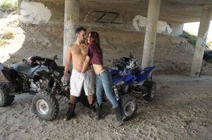 Original 2499 px/ 1663 px