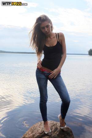 Original 1067 px/ 1600 px