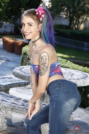 Original 2000 px/ 3000 px