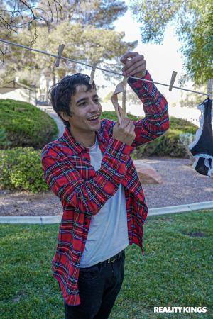 Original 2000 px/ 3000 px