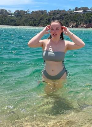 Original 640 px/ 885 px