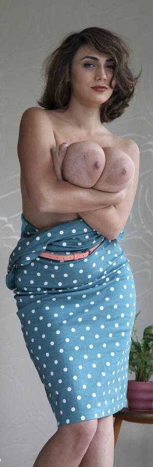 #NadineJ Luna Amor - MCM Style