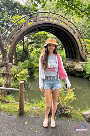 Original 2000 px/ 3000 px