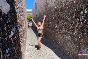 Original 3000 px/ 2000 px