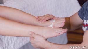 Original 1600 px/ 900 px