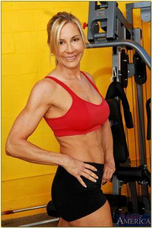 Original 668 px/ 1000 px