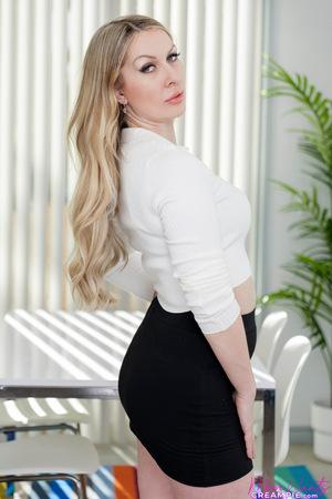 Original 4000 px/ 6000 px