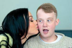 Original 3000 px/ 2001 px