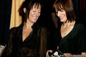 Original 900 px/ 599 px