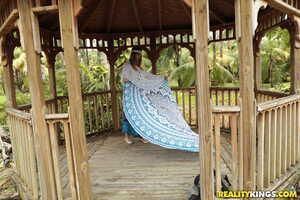 Original 1903 px/ 1269 px