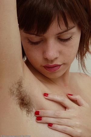 Original 684 px/ 1024 px