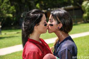 Original 1350 px/ 900 px