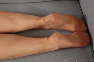 Original 2048 px/ 1365 px