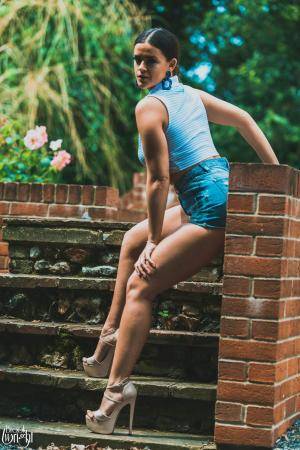 Original 3000 px/ 4500 px