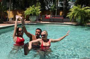 Original 2495 px/ 1663 px