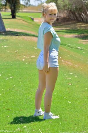 Original 3280 px/ 4928 px