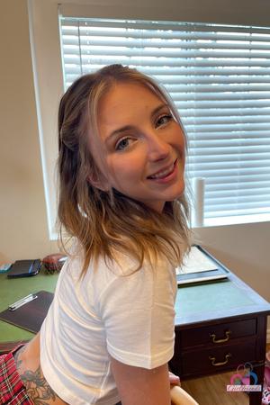 Original 2000 px/ 3000 px