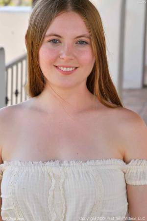 Original 852 px/ 1280 px