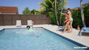 Original 3265 px/ 1837 px