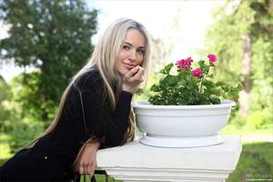 Original 3000 px/ 2001 px