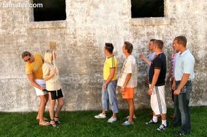 Original 2048 px/ 1360 px