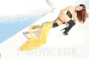 Original 2400 px/ 1594 px