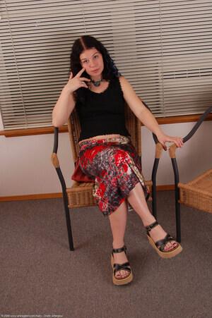 Original 1021 px/ 1536 px