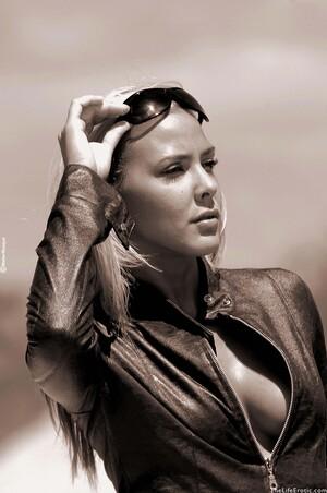 Original 3321 px/ 5000 px