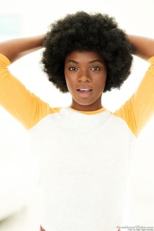 Original 1280 px/ 1920 px