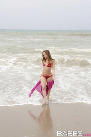 Original 832 px/ 1248 px