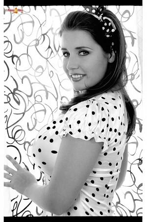 Original 1059 px/ 1600 px