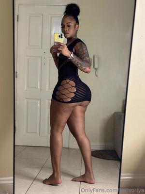 Original 2880 px/ 3840 px