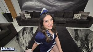 Original 2000 px/ 1126 px