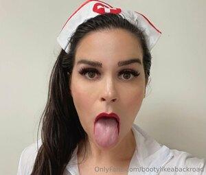 Original 1415 px/ 1204 px