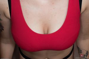 Original 3000 px/ 2000 px