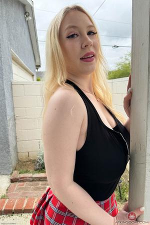 Original 2000 px/ 3000 px