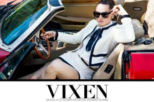 Original 3000 px/ 2000 px