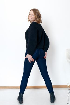 Original 3253 px/ 4879 px