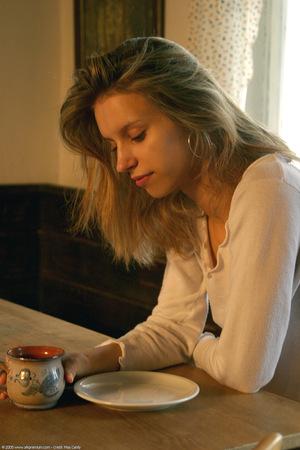 Original 1024 px/ 1536 px