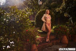 Original 2999 px/ 2000 px