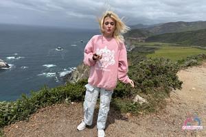 Original 5000 px/ 3333 px