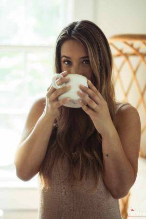 #FallInLovia Eva Lovia - Bed