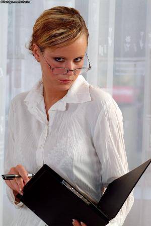 Original 855 px/ 1278 px