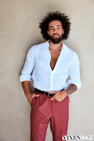 Original 2000 px/ 2999 px