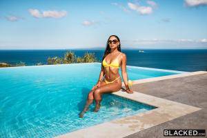 Original 3000 px/ 2000 px