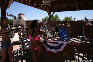 Original 900 px/ 600 px