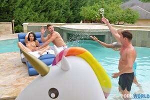 Original 2592 px/ 1728 px