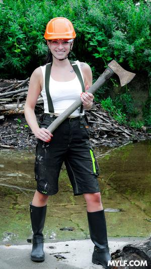 Original 911 px/ 1620 px